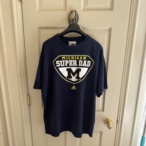 Michigan SUPER DAD T-Shirt-XL..NWOT